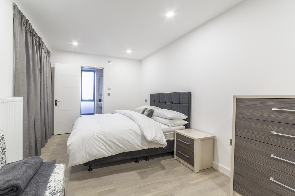 Canning Town Stratford Apartments London Bagian luar foto