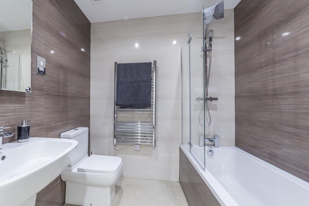 Canning Town Stratford Apartments London Bagian luar foto